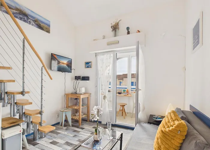 Vue A 900m De La Pour 3 * La Pironniere